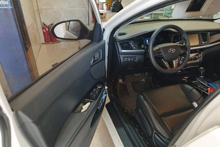 Used Hyundai Mistra 2017 1.8L Automatic Smart GLS China V Standard Interior 3