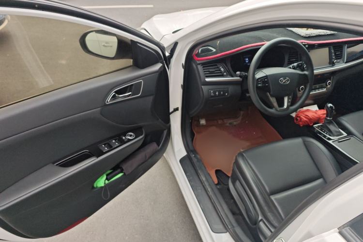 Used Hyundai Mistra 2017 1.8L Automatic Smart GLS China V Standard Interior 3