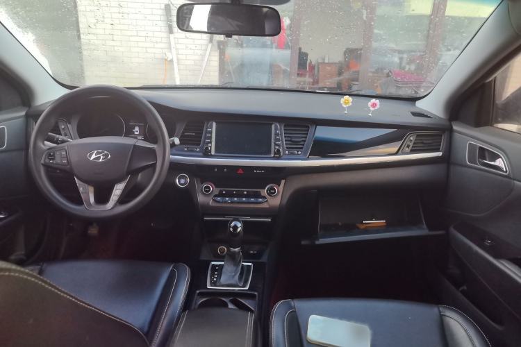 Used Hyundai Mistra 2017 1.6T Automatic Smart GLS China V Standard Interior 3