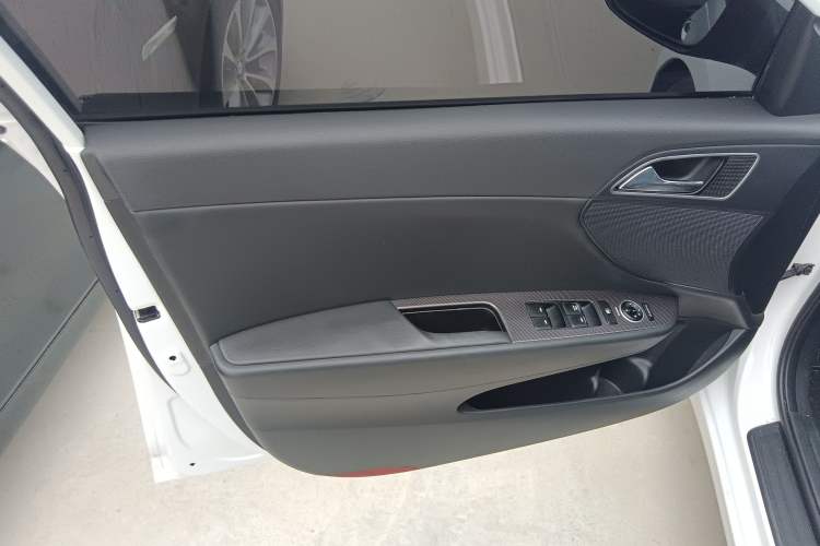 Used Hyundai Mistra 2017 1.8L Automatic Smart GLS China V Standard Left Front Door Interior