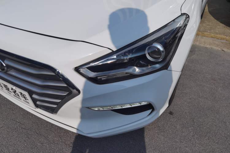 Used Hyundai Mistra 2017 1.6T Automatic Smart GLS China V Standard Left Front Headlight