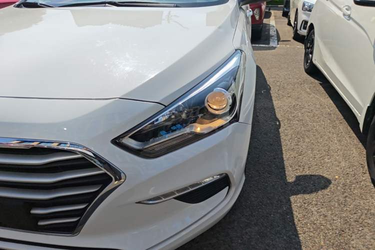 Used Hyundai Mistra 2017 1.8L Automatic Smart GLS China V Standard Left Front Headlight