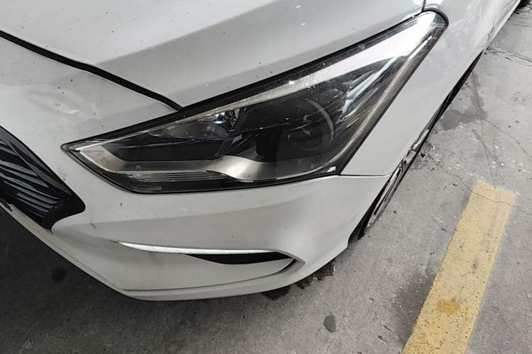 Used Hyundai Mistra 2017 1.6T Automatic Smart GLS China V Standard Left Front Headlight