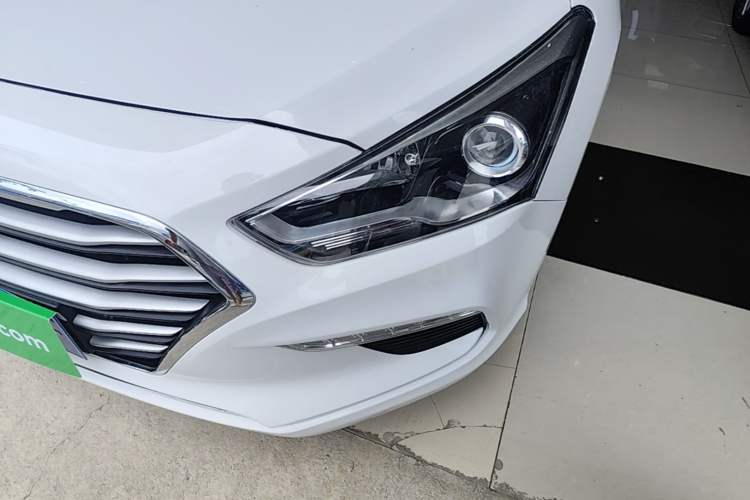 Used Hyundai Mistra 2017 1.8L Automatic Smart GLS China V Standard Left Front Headlight