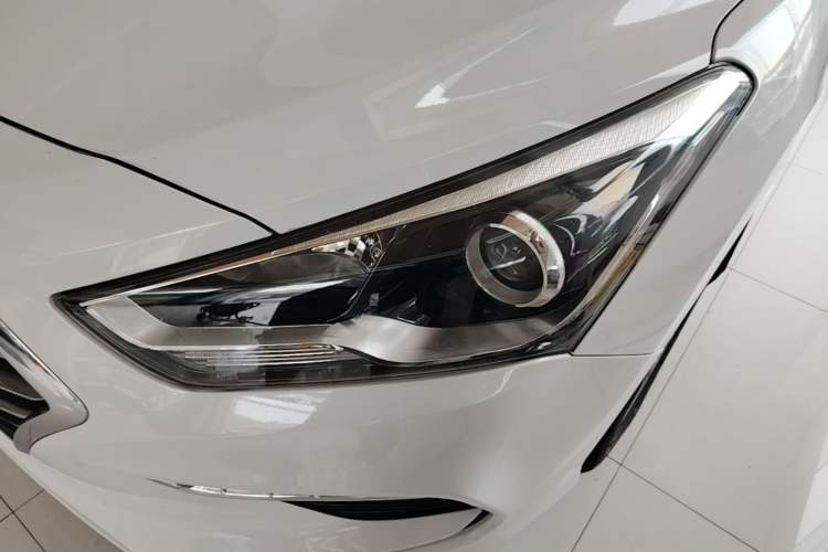 Used Hyundai Mistra 2017 1.6T Automatic Smart GLS China V Standard Left Front Headlight
