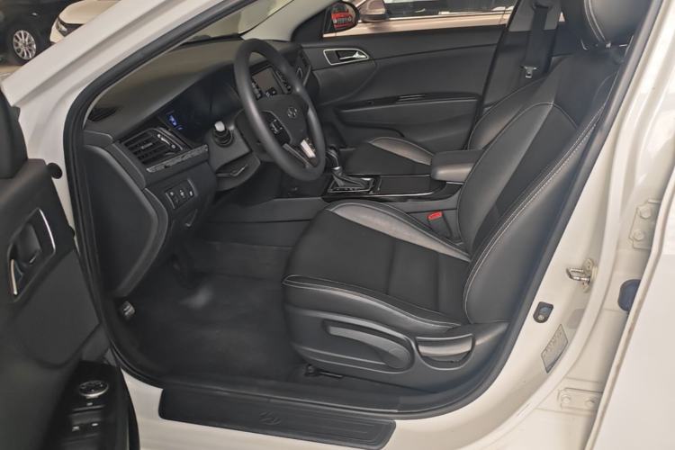 Used Hyundai Mistra 2017 1.6T Automatic Smart GLS China V Standard Left Front Seat