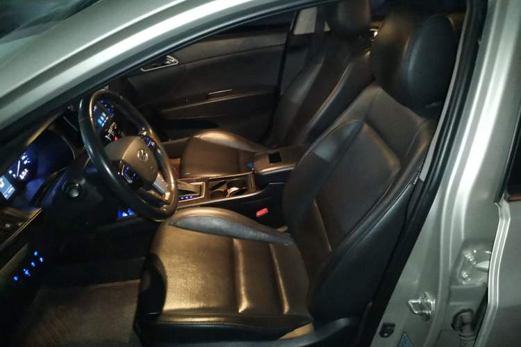 Used Hyundai Mistra 2017 1.8L Automatic Deluxe DLX Model China V Emission Standard Left Front Seat