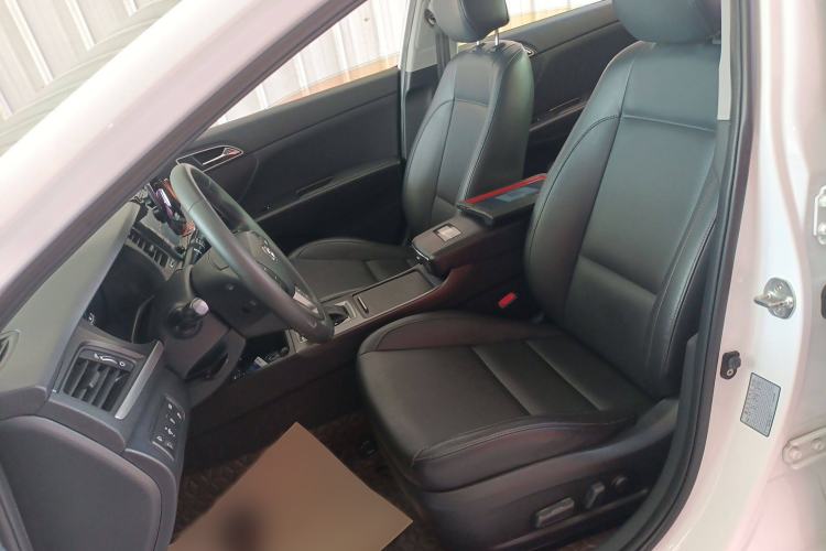 Used Hyundai Mistra 2017 1.8L Automatic Deluxe DLX Model China V Emission Standard Left Front Seat