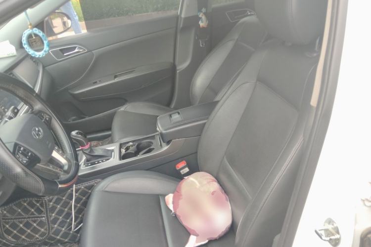 Used Hyundai Mistra 2017 1.8L Automatic Deluxe DLX Model China V Emission Standard Left Front Seat