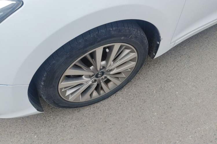 Used Hyundai Mistra 2017 1.8L Automatic Smart GLS China V Standard Left Front Wheel Hub