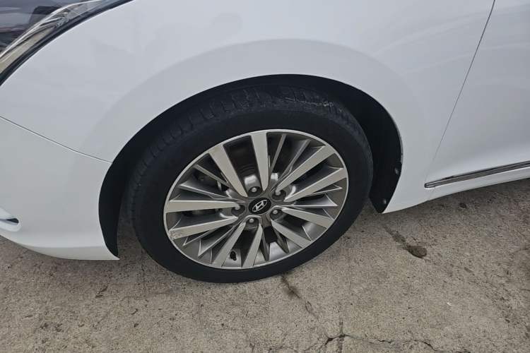 Used Hyundai Mistra 2017 1.6T Automatic Smart GLS China V Standard Left Front Wheel Hub