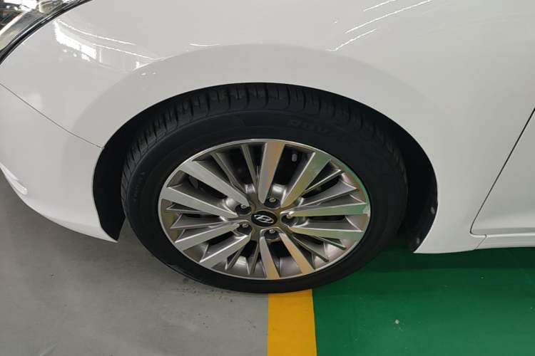 Used Hyundai Mistra 2017 1.8L Automatic Smart GLS China V Standard Left Front Wheel Hub