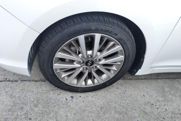Used Hyundai Mistra 2017 1.8L Automatic Smart GLS China V Standard Left Front Wheel Hub
