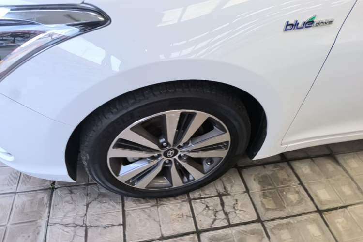 Used Hyundai Mistra 2017 1.6T Automatic Smart GLS China V Standard Left Front Wheel Hub