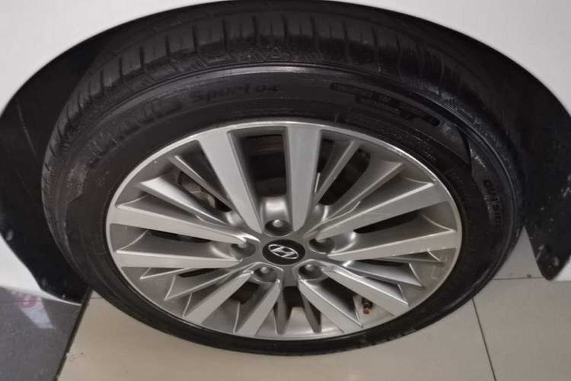 Used Hyundai Mistra 2017 1.8L Automatic Smart GLS China V Standard Left Front Wheel Hub