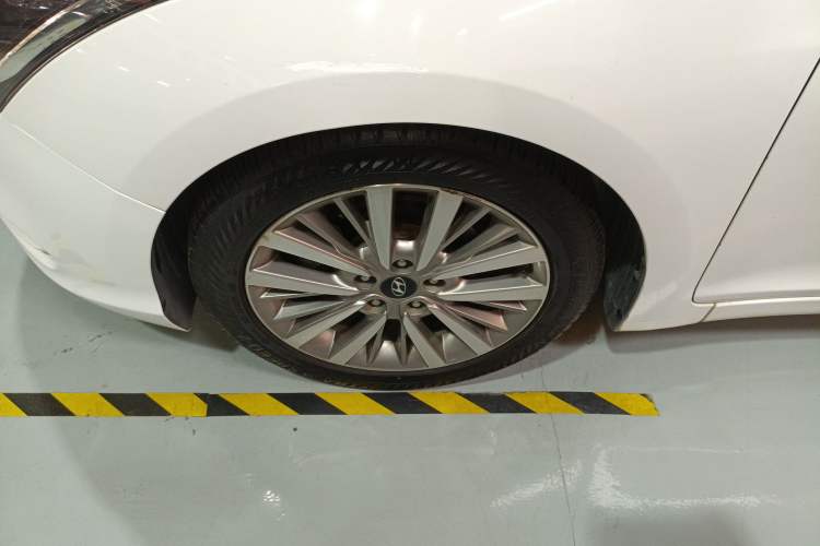 Used Hyundai Mistra 2017 1.8L Automatic Deluxe DLX Model China V Emission Standard Left Front Wheel Hub