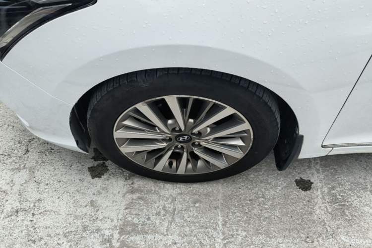 Used Hyundai Mistra 2017 1.8L Automatic Smart GLS China V Standard Left Front Wheel Hub