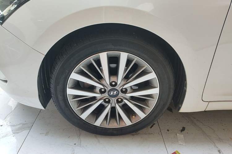 Used Hyundai Mistra 2017 1.8L Automatic Smart GLS China V Standard Left Front Wheel Hub