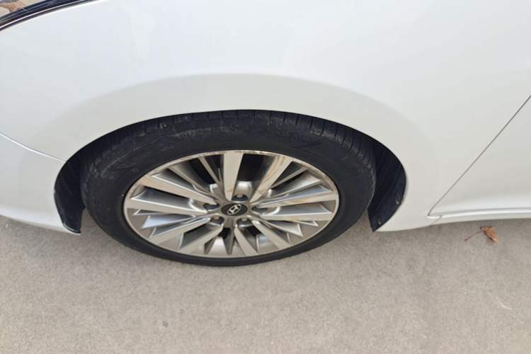 Used Hyundai Mistra 2017 1.8L Automatic Smart GLS China V Standard Left Front Wheel Hub