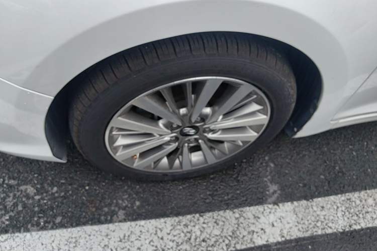 Used Hyundai Mistra 2017 1.6T Automatic Smart GLS China V Standard Left Front Wheel Hub