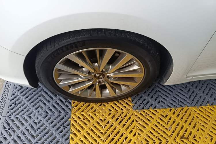 Used Hyundai Mistra 2017 1.6T Automatic Smart GLS China V Standard Left Front Wheel Hub