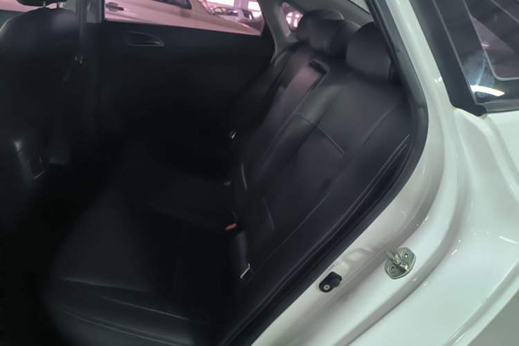 Used Hyundai Mistra 2017 1.6T Automatic Smart GLS China V Standard Left Rear Seat