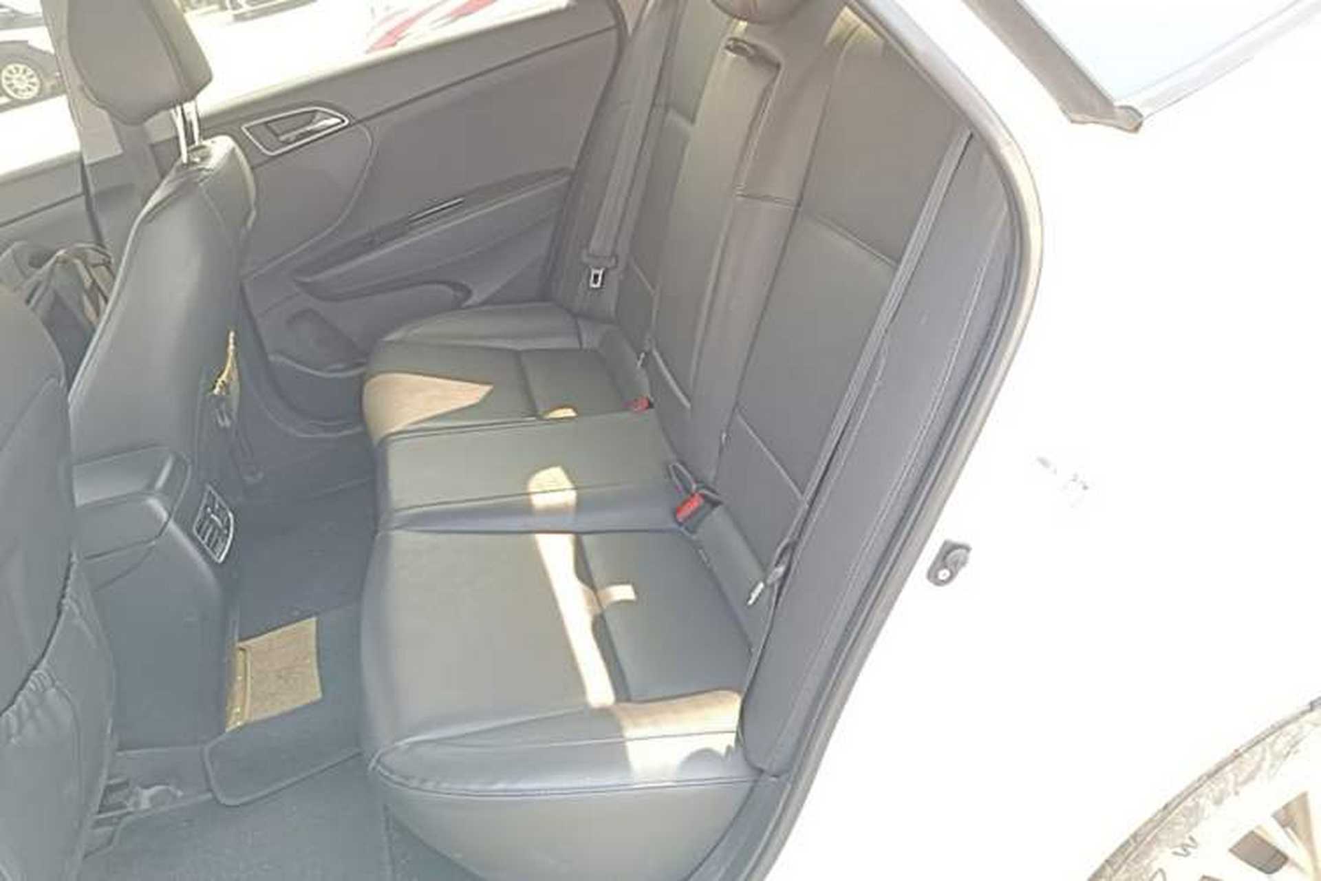 Used Hyundai Mistra 2017 1.8L Automatic Smart GLS China V Standard Left Rear Seat