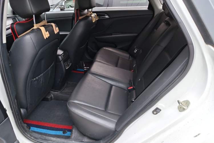 Used Hyundai Mistra 2017 1.8L Automatic Deluxe DLX Model China V Emission Standard Left Rear Seat