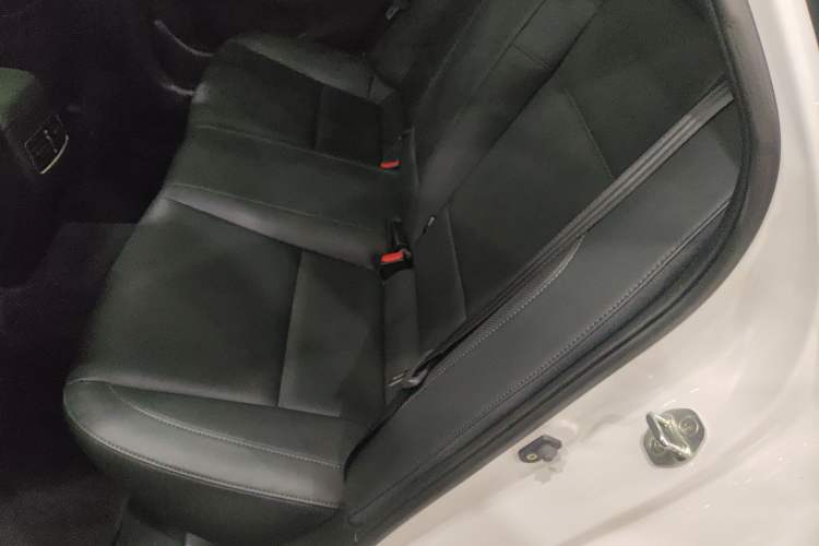 Used Hyundai Mistra 2017 1.8L Automatic Smart GLS China V Standard Left Rear Seat