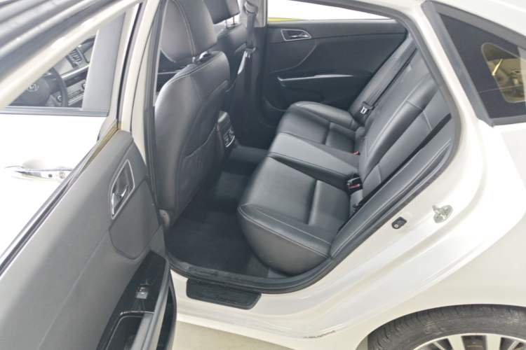 Used Hyundai Mistra 2017 1.6T Automatic Smart GLS China V Standard Left Rear Seat