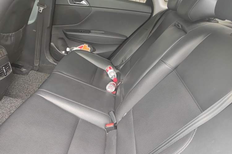 Used Hyundai Mistra 2017 1.8L Automatic Deluxe DLX Model China V Emission Standard Left Rear Seat