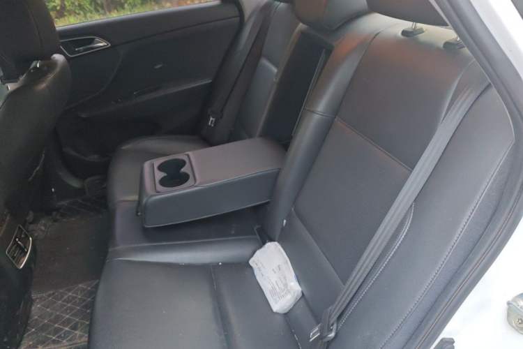 Used Hyundai Mistra 2017 1.8L Automatic Deluxe DLX Model China V Emission Standard Left Rear Seat