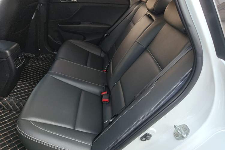 Used Hyundai Mistra 2017 1.6T Automatic Smart GLS China V Standard Left Rear Seat
