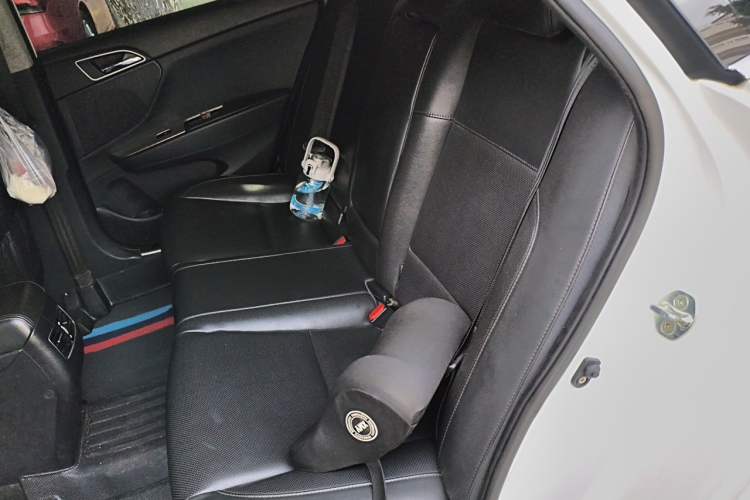 Used Hyundai Mistra 2017 1.8L Automatic Deluxe DLX Model China V Emission Standard Left Rear Seat