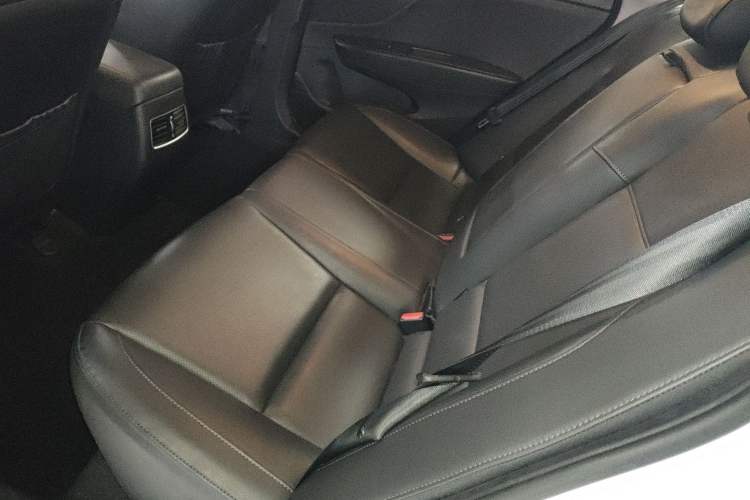 Used Hyundai Mistra 2017 1.8L Automatic Smart GLS China V Standard Left Rear Seat
