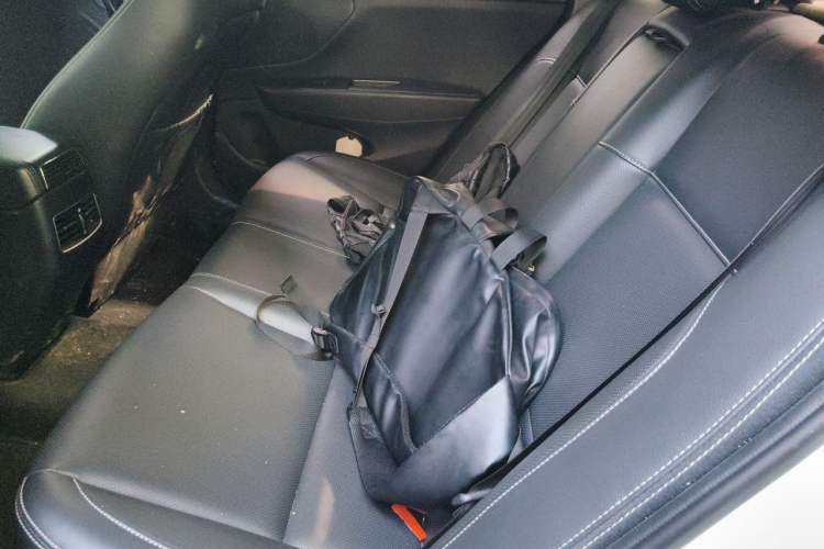Used Hyundai Mistra 2017 1.6T Automatic Flagship Model TOP China V Emission Standard Left Rear Seat