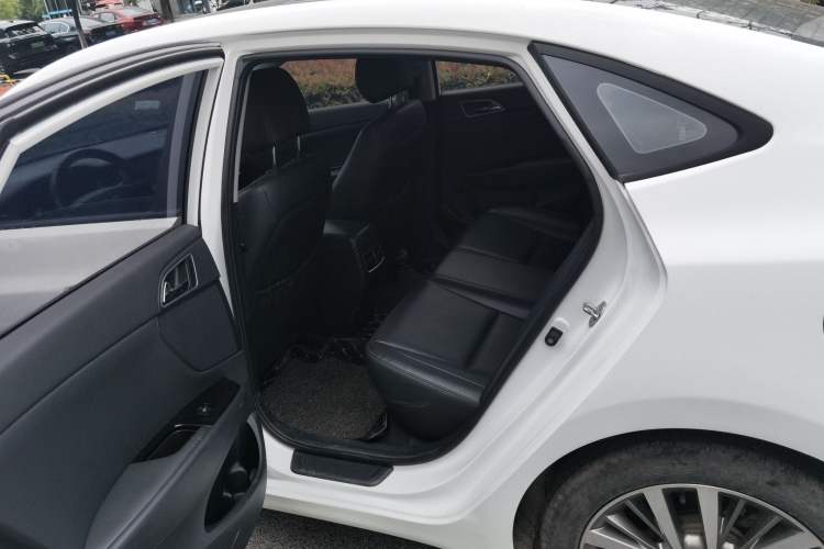 Used Hyundai Mistra 2017 1.8L Automatic Smart GLS China V Standard Left Rear Seat