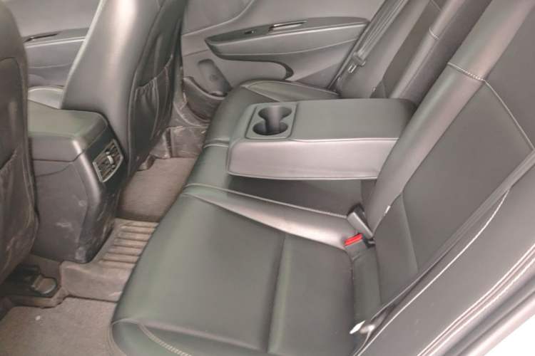 Used Hyundai Mistra 2017 1.6T Automatic Smart GLS China V Standard Left Rear Seat