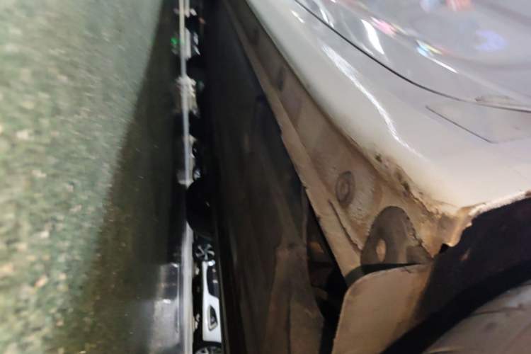 Used Hyundai Mistra 2017 1.8L Automatic Deluxe DLX Model China V Emission Standard Left Side Sill