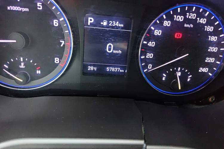 Used Hyundai Mistra 2017 1.8L Automatic Smart GLS China V Standard Odometer Close Up