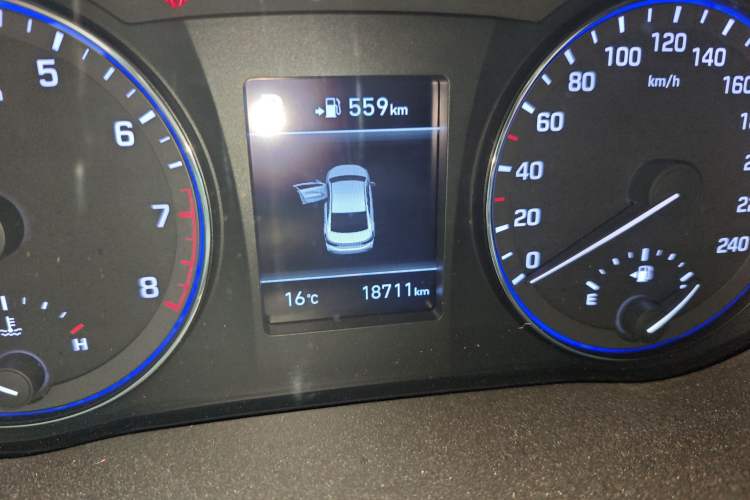Used Hyundai Mistra 2017 1.8L Automatic Smart GLS China V Standard Odometer Close Up