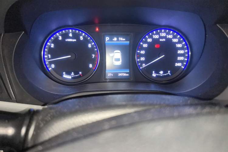 Used Hyundai Mistra 2017 1.8L Automatic Deluxe DLX Model China V Emission Standard Odometer Close Up