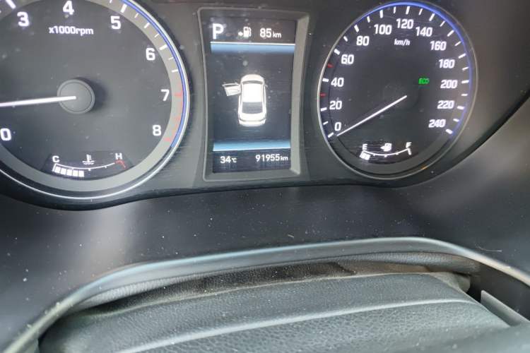 Used Hyundai Mistra 2017 1.8L Automatic Deluxe DLX Model China V Emission Standard Odometer Close Up