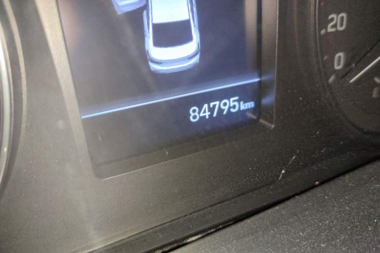 Used Hyundai Mistra 2017 1.6T Automatic Smart GLS China V Standard Odometer Close Up