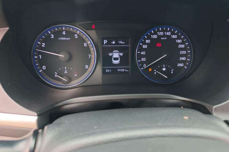 Used Hyundai Mistra 2017 1.6T Automatic Smart GLS China V Standard Odometer Close Up