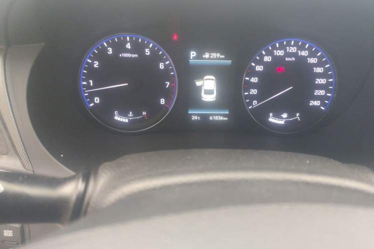 Used Hyundai Mistra 2017 1.8L Automatic Deluxe DLX Model China V Emission Standard Odometer Close Up
