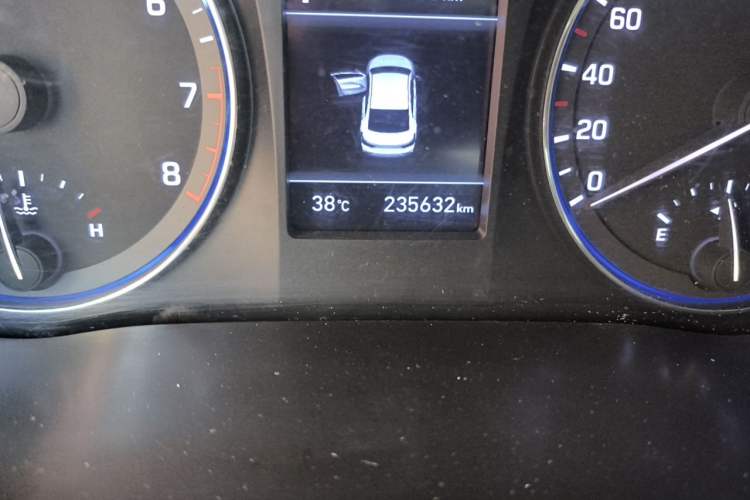 Used Hyundai Mistra 2017 1.8L Automatic Smart GLS China V Standard Odometer Close Up