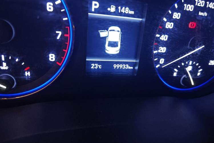 Used Hyundai Mistra 2017 1.6T Automatic Smart GLS China V Standard Odometer Close Up