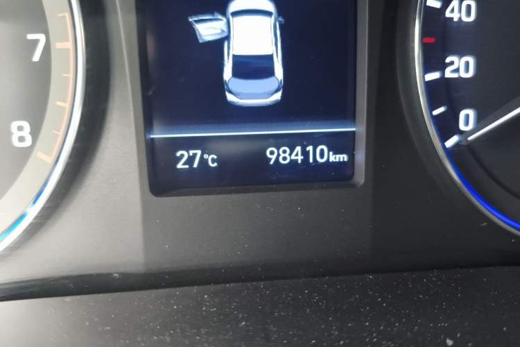 Used Hyundai Mistra 2017 1.8L Automatic Smart GLS China V Standard Odometer Close Up