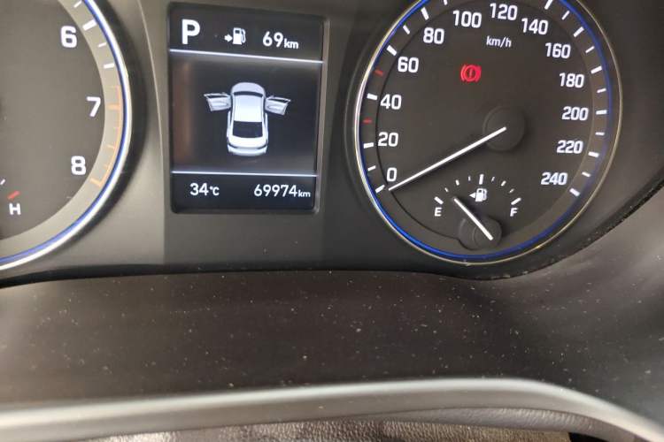 Used Hyundai Mistra 2017 1.8L Automatic Smart GLS China V Standard Odometer Close Up